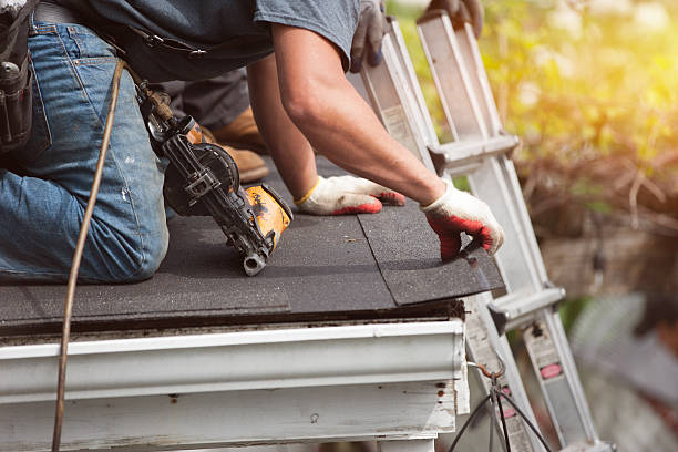 Best Roof Gutter Cleaning  in Brownstown, IN